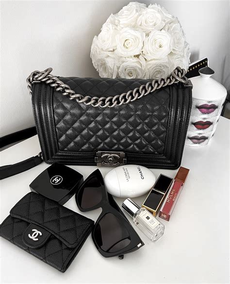 bthe boy chanel bag|chanel boy bag price.